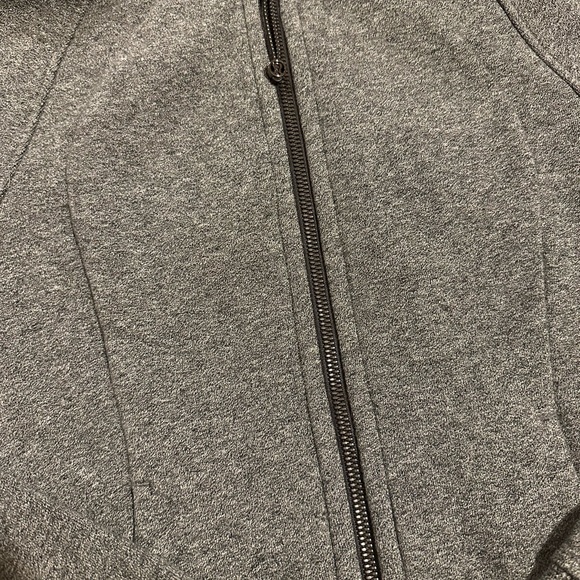 Lululemon Heather Gray Scuba Hoodie size 4 - Picture 4 of 5